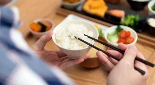看起来怪但意外好吃的日本7大奇葩美食 你想尝试吗